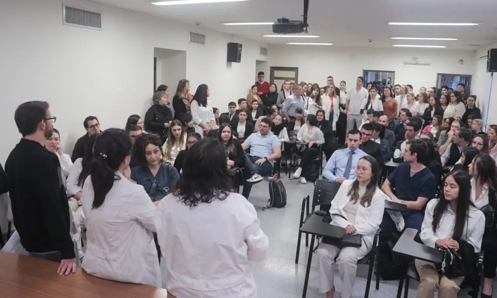 Con estos encuentros, el Hospital Madariaga refuerza su papel como institución líder en la formación médica, atrayendo a nuevos profesionales que buscan especializarse en un entorno de excelencia y colaboración interdisciplinaria
