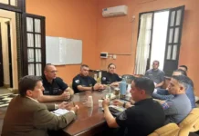 Misiones: El Ministro Safrán encabezó una mesa de trabajo para fortalecer condiciones laborales de la Policía