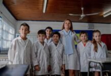 Misiones financia el 62% de su educación y paga $60 mil millones mensuales en salarios docentes