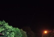 San Vicente: Se incendió parcialmente una camioneta en el Bº Exalumnos