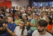 Reunión de “Encuentro Misionero” con una multitudinaria convocatoria y fuerte respaldo político